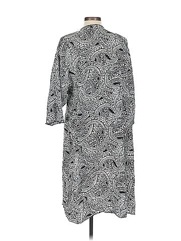 Lularoe Kimono (view 2)