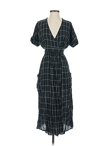 Urban Outfitters Casual Dress (view 1)