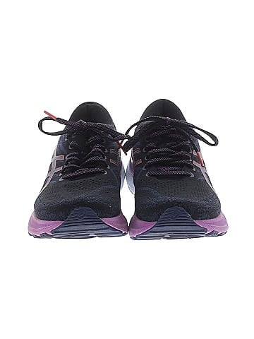 Asics Sneakers (view 2)