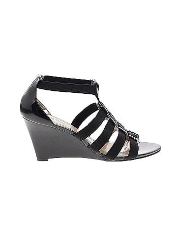 Ellen Tracy Wedges (view 1)