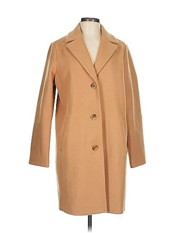 Gap Coat (view 1)