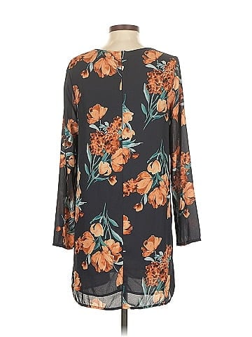 Everly Casual Dress (view 2)