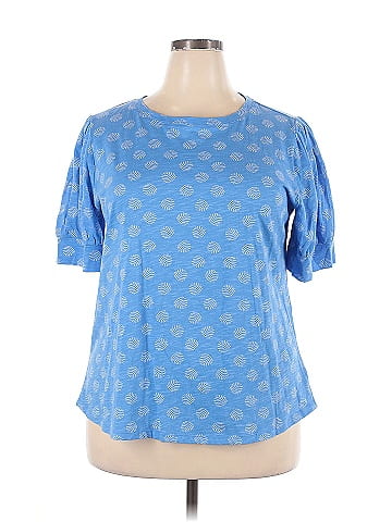Liz Claiborne Short Sleeve T-Shirt (view 1)