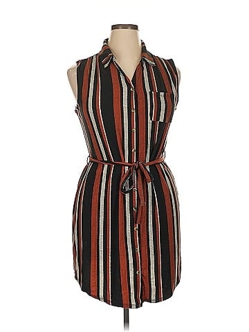 No Boundaries Casual Dress (view 1)