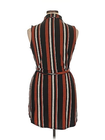 No Boundaries Casual Dress (view 2)
