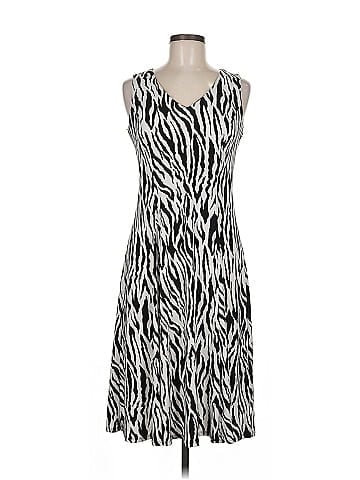 Danny & Nicole Casual Dress (view 1)