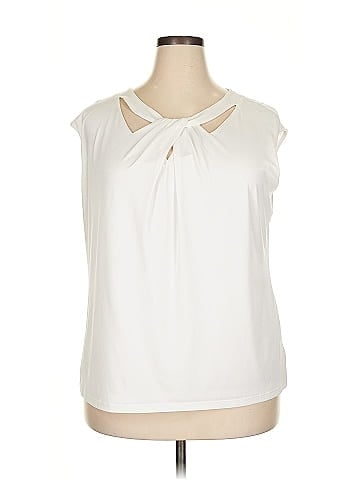 Kasper Sleeveless Blouse (view 1)