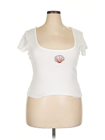 Urban Outfitters Short Sleeve T-Shirt (view 1)