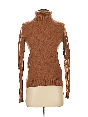 Uniqlo Turtleneck Sweater (view 1)