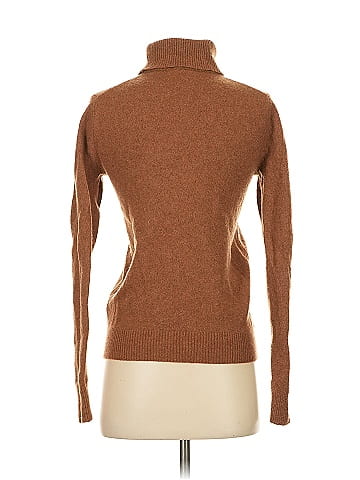 Uniqlo Turtleneck Sweater (view 2)