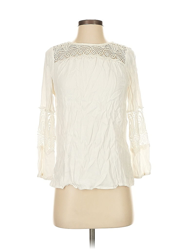 Click to view more detailed imagery on our partner's website Pre-owned Joie 3/4 Sleeve Blouse In White