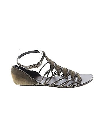 Elizabeth and James Sandals (view 1)