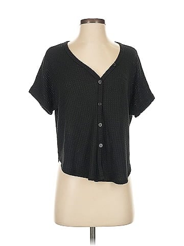 Live in the Moment Short Sleeve Henley (view 1)