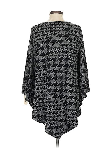 Soma Poncho (view 2)