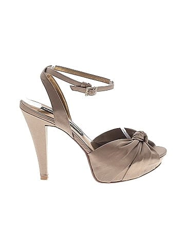 Chinese Laundry Heels (view 1)