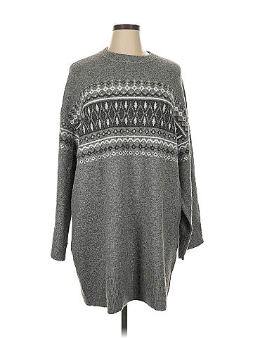 American Eagle Outfitters Pullover Sweater (view 1)