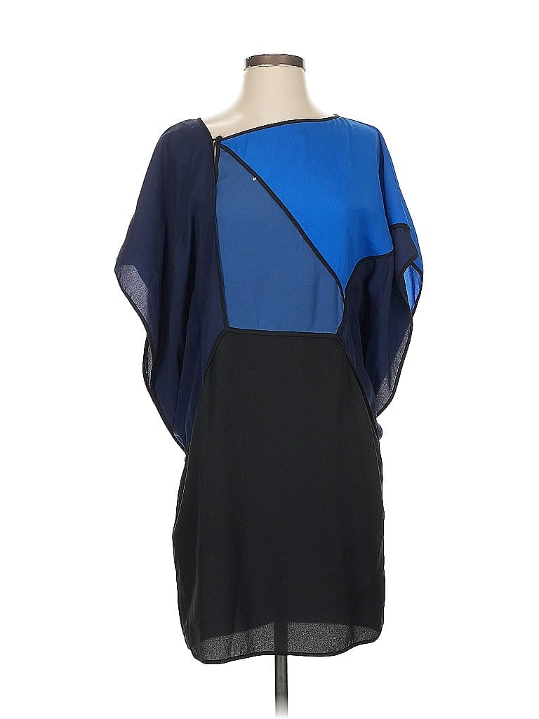 Click to view more detailed imagery on our partner's website Pre-owned Bcbgmaxazria Casual Dress In Blue