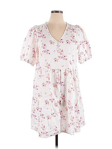 Saks Fifth Avenue Casual Dress (view 1)