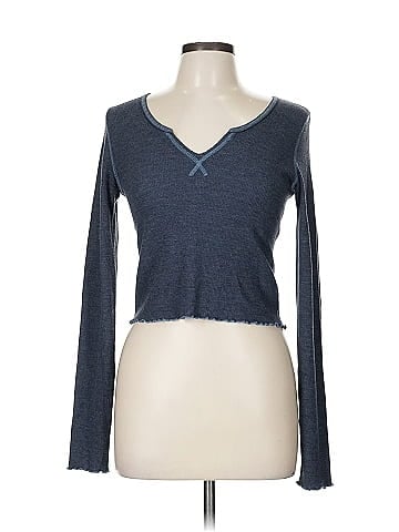 American Eagle Outfitters Long Sleeve T-Shirt (view 1)