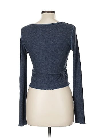 American Eagle Outfitters Long Sleeve T-Shirt (view 2)