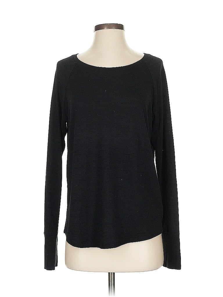 Pre-owned Gap Long Sleeve T-shirt In Black