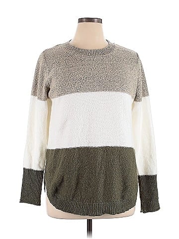 Lety & Me Pullover Sweater (view 1)