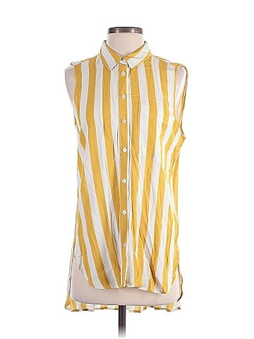 Velvet Heart Sleeveless Button-Down Shirt (view 1)