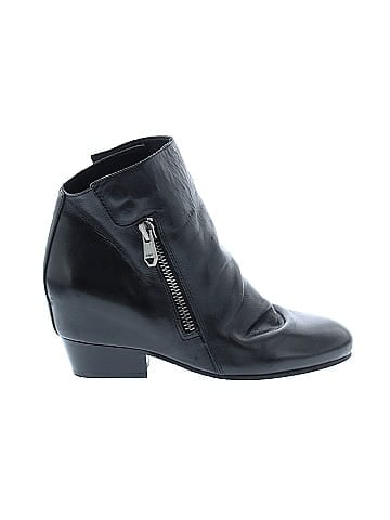 Naya Ankle Boots (view 1)