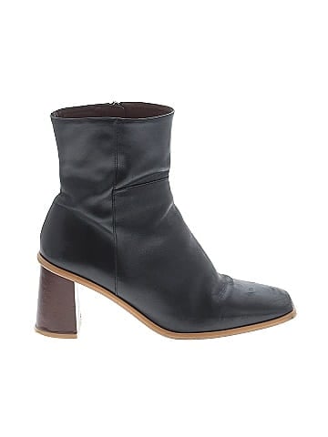 ALOHAS Boots (view 1)