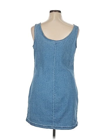 No Boundaries Casual Dress (view 2)