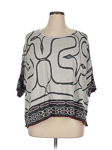 Peruvian Connection Poncho (view 1)