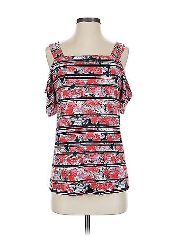 Market and Spruce Sleeveless Top (view 1)