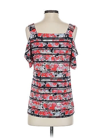 Market and Spruce Sleeveless Top (view 2)