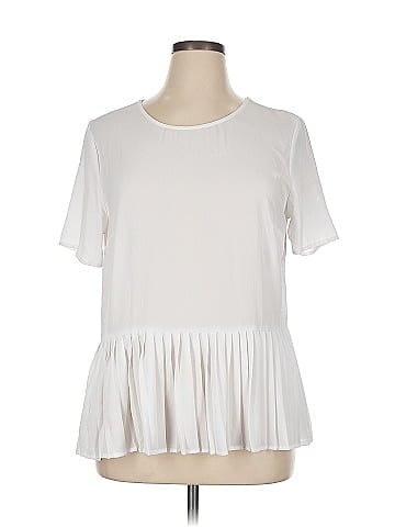 Lord & Taylor Short Sleeve Top (view 1)