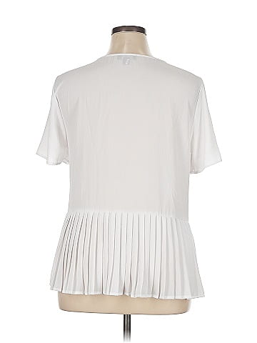 Lord & Taylor Short Sleeve Top (view 2)