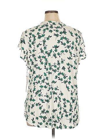 Liz Claiborne Short Sleeve Blouse (view 2)