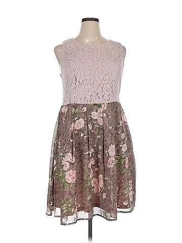 Suzanne Betro Cocktail Dress (view 1)