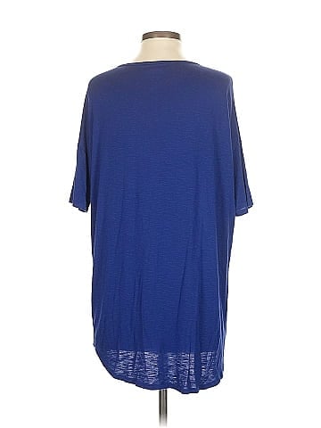 Lularoe Short Sleeve T-Shirt (view 2)