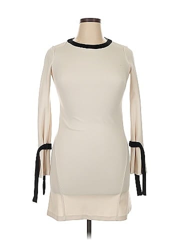 Donna Morgan Casual Dress (view 1)