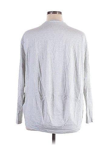 Lululemon Athletica 3/4 Sleeve T-Shirt (view 2)
