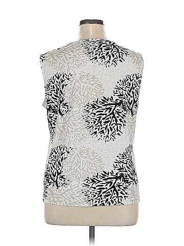Kasper Sleeveless Blouse (view 2)