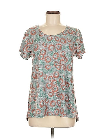 Lularoe Short Sleeve T-Shirt (view 1)