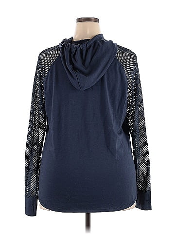 LIVI Active Poncho (view 2)