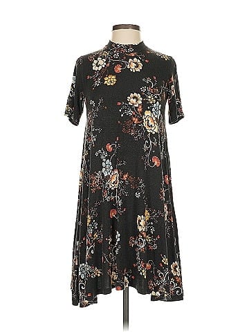 American Eagle Outfitters Casual Dress (view 1)
