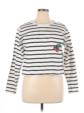 Madden Girl Long Sleeve T-Shirt (view 1)