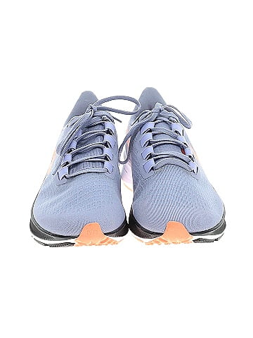 Nike Sneakers (view 2)