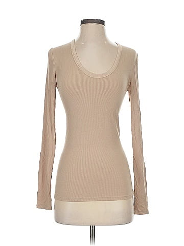 Henne Long Sleeve T-Shirt (view 1)