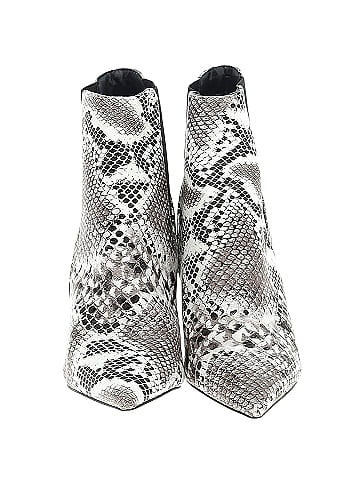 Qupid Ankle Boots (view 2)