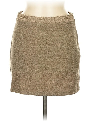 Zara Casual Skirt (view 1)
