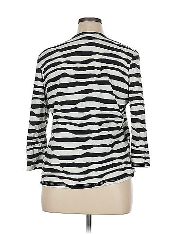 Liz Claiborne 3/4 Sleeve T-Shirt (view 2)